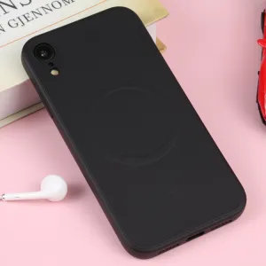 RUBBER MAGSAFE Silikónový kryt pre Apple iPhone XR čierny