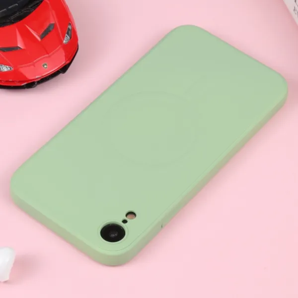 RUBBER MAGSAFE Silikónový kryt pre Apple iPhone XR svetlozelený