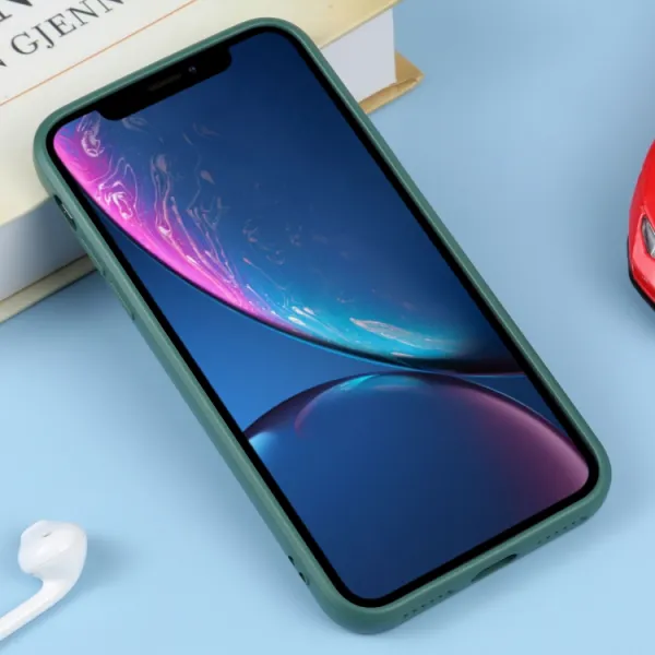 RUBBER MAGSAFE Silikónový kryt pre Apple iPhone XR tmavozelený