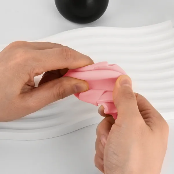 HOOK Silikónový obal pre Samsung Galaxy Buds 3 / Buds 3 Pro biely