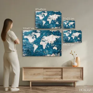 Mapa sveta na stenu
