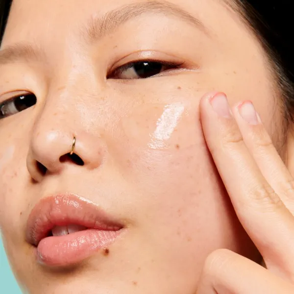 Benefit The POREfessional Smooth Sip ľahký gélový krém pre hydratáciu pleti a minimalizáciu pórov 50 ml