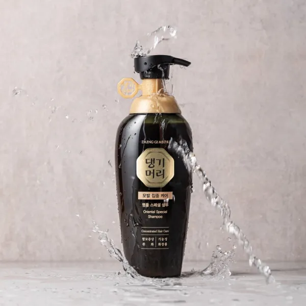 DAENG GI MEO RI Oriental Special Shampoo vyživujúci šampón proti vypadávaniu vlasov 500 ml
