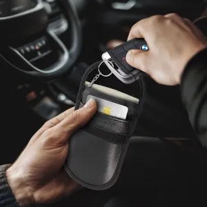 Tech-Protect KLR100 puzdro na blokovanie signálu ovládača auta, čierne