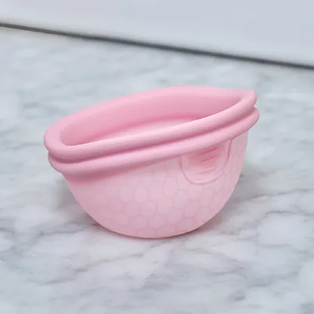 Menštruačný kalíšok Intimina Ziggy Cup™ veľkosť A (INTIM01)