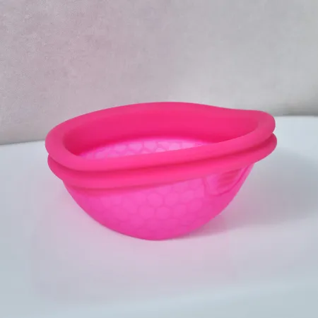 Menštruačný kalíšok Intimina Ziggy Cup™ veľkosť B (INTIM02)