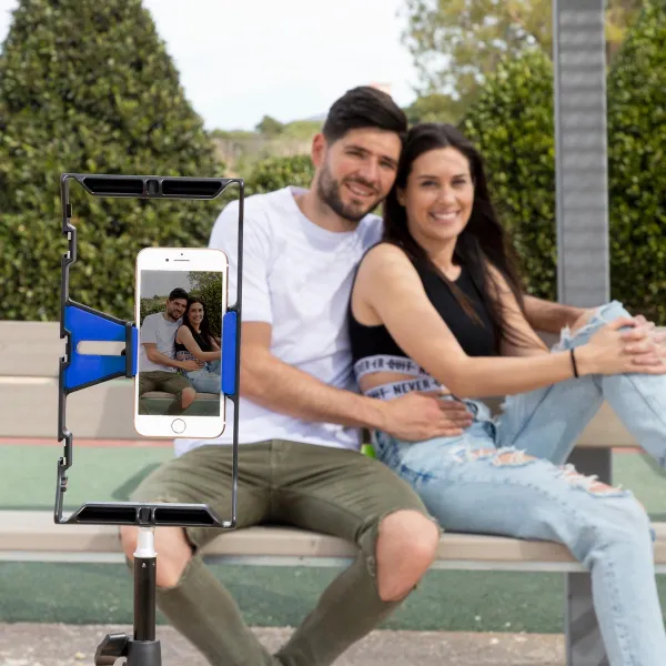 InnovaGoods Držák na mobil s ručním stabilizátorem Stafect