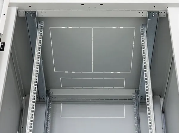 19" racková skriňa TRITON 32U/600x800