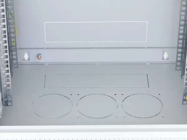 19" jednodielny rack TRITON 9U/600 mm, odnímateľné bočné kryty