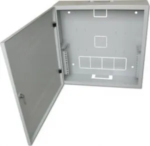 XtendLan 19" nástěnný vertikální rozvaděč 2U+4U 540x150, perforované dveře, šedý