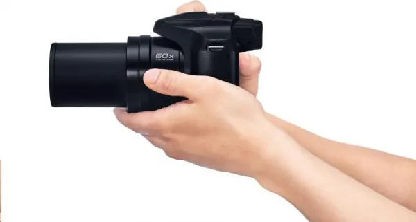 Panasonic Lumix FZ82D - 60x zoom, 18 MPix