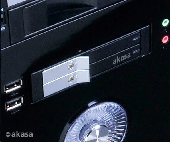 AKASA HDD box Lokstor M21, 2x 2.5" SATA HDD/SSD do 3.vnútorná poloha 5", čierna