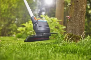 Gardena Akumulátorový trimmer ComfortCut Li-18/23 - bez akumulátora