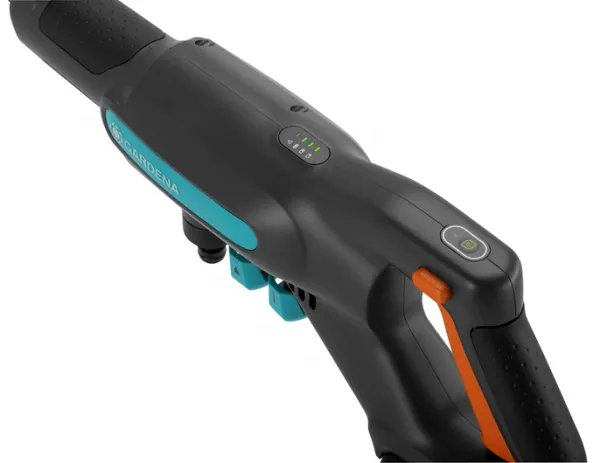 Gardena Akumulátorový stredotlakový čistič AquaClean 24/18V P4A - bez akumulátora