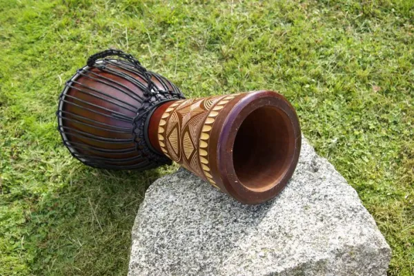 Garthen Djembe 726 Africký bubon - 70 cm
