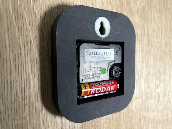 Brilantnénástennéhodinypremodernýinteriér40cm45854