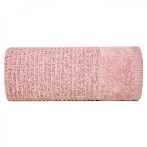 BavlnenáosuškaGLORYvružovejfarbesvelúrovýmokrajomprešitálesklouniťouŠírka:50cm|Dĺžka:90cm