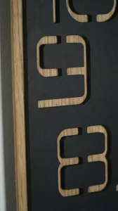 Dizajnovénástenéhodinyvkombináciidrevaačiernejfarby40cm45855