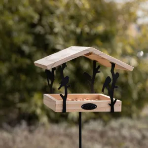 Esschert Design Krmítko pre vtáky AILIN 131 cm hnedé
