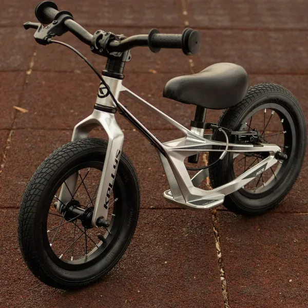 Kellys KIRU RACE 12" - model 2021 Lime