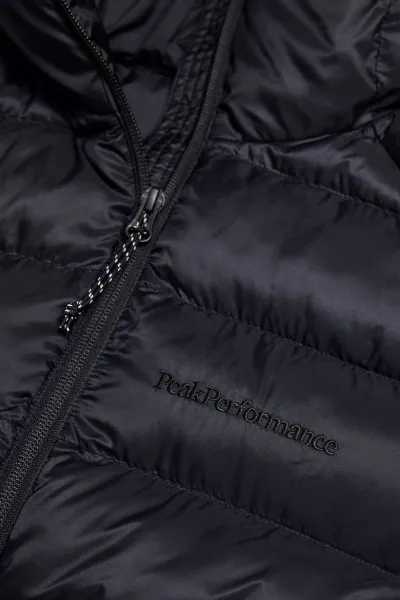Bunda Peak Performance M Tomic Insulated Hood Ja Black