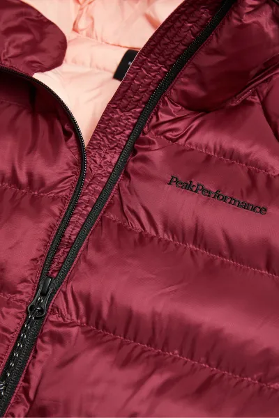 Bunda Peak Performance W Tomic Insulated Hood Ja Vertical Zenith