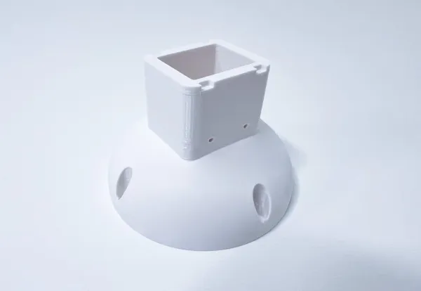 OEM TP-LINK držák/stojan pro kamery Tapo C500/C510W/C520WS/C530WS na stěnu a strop, bílý s krytkou kabelů (1ks)