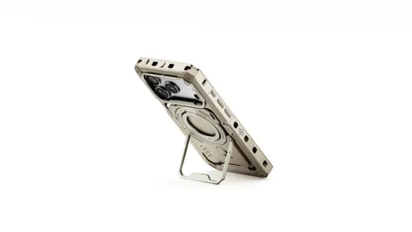 Tilta Puzdro Khronos pre iPhone 17 Pro – béžové 42239