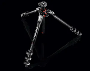 Manfrotto 055 Statív z uhlíkových vlákien so 4 sekciami a horizontálnym stĺpikom 44056