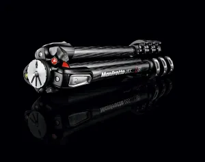 Manfrotto 055 Statív z uhlíkových vlákien so 4 sekciami a horizontálnym stĺpikom 44056