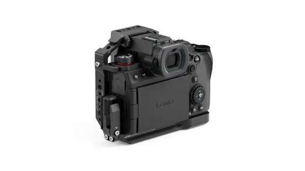 Tilta Polovičná klietka na fotoaparát pre Panasonic S5 II/IIX – čierna 26421