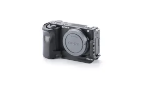 Tilta Montážna doska L-Bracket pre Sony ZV-E10 - čierna 28435