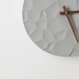ODLITO ODLIATO Betónové nástenné hodiny Mesačný kráter – prírodný – 30 cm – hnedé ručičky