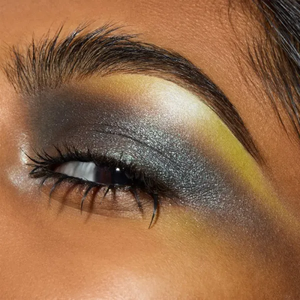 MAC Cosmetics Eye Shadow Glitter trblietavé očné tiene odtieň Private Jet 1 g