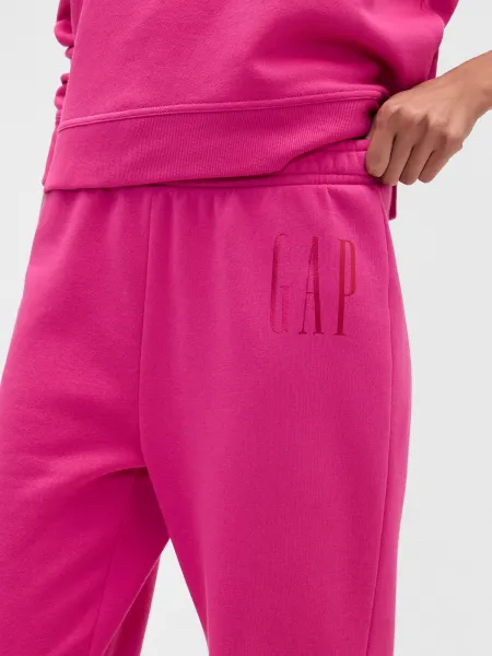 GAP Sweatpants with logo - Women's