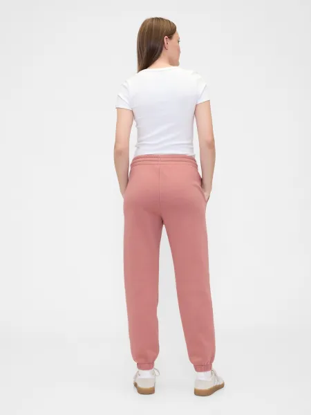 GAP Sweatpants with logo - Women's