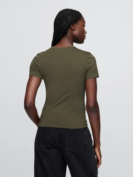 GAP Short-sleeved T-shirt - Women's