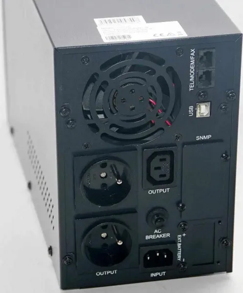 EUROCASE UPS EA610 1000VA ČISTÁ SÍNUSOVÁ VLNA