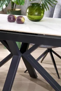 Otočné jedálenské kreslo K579 Halmar