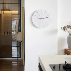 ODLITO ODLIATO Betónové nástenné hodiny Koláč – biela – 50 cm – hnedé ručičky