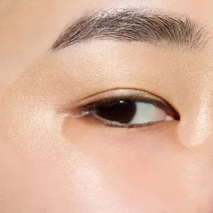 MAC Cosmetics Eye Shadow Glitter Pro Palette Refill Pan trblietavé očné tiene náhradná náplň odtieň Oh So Gilty 1 g
