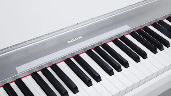 Nux NCK-330 WH