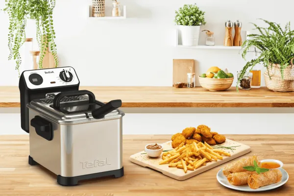 Olejová fritéza Tefal Filtra Pro FR511170 Nerezová/Čierna