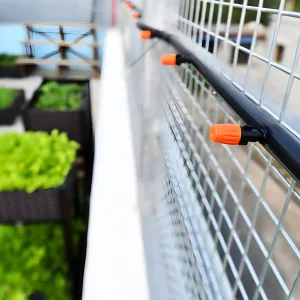 Livefy Garden záhradný zavlažovač s vodnou clonou 20m, čierny
