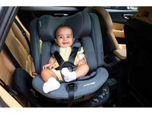Autosedačka Maxi-Cosi Spinel 360 Plus Farba: Authentic Graphite