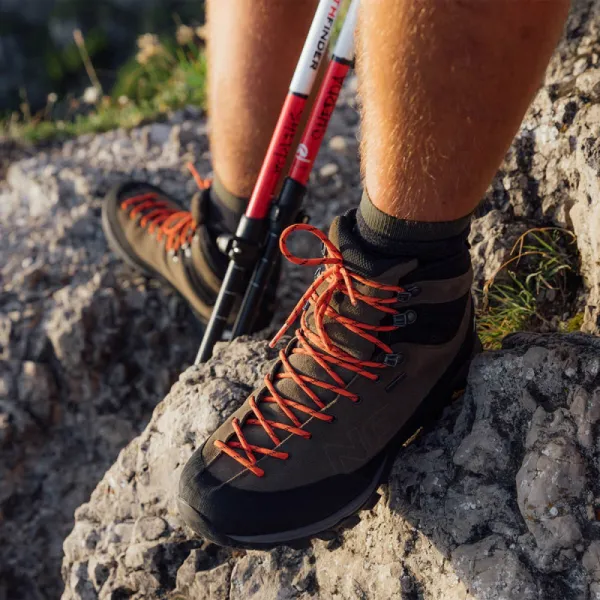 Pánska členková turistická celokožená obuv NORTHFINDER Parvat olive