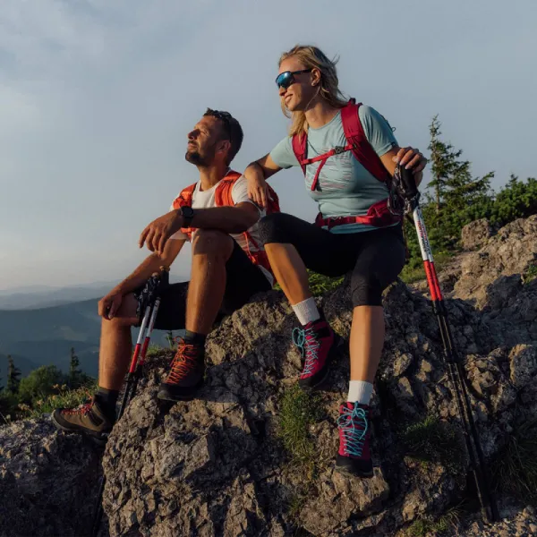 Pánska členková turistická celokožená obuv NORTHFINDER Parvat olive