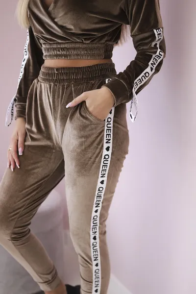 Legínovo Velúrová súprava s nápisom Queen cappuccino Farba: Modrá, Veľkosť: UNI