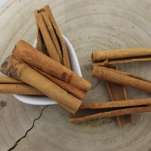 Škorica cejlónska - celá - Cinnamomum verum - Cortex cinnamomi ceylanici 50 g
