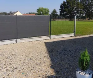 Sivátieniacasieťnaplot90%zatienenie1,5mx50m